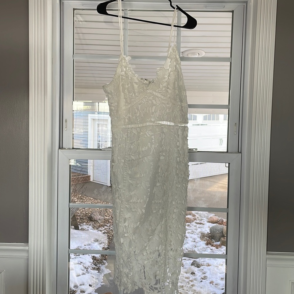 White lace dress